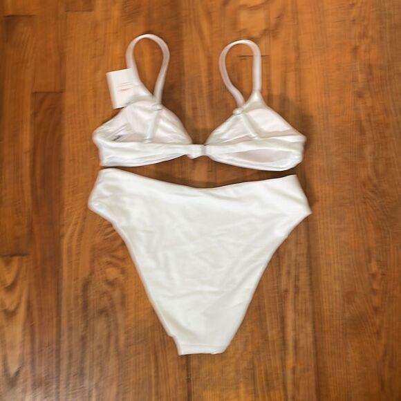 Andie bikini Set Santorini Top 90s High Waisted Bottom White size L NWT - Picture 3 of 14